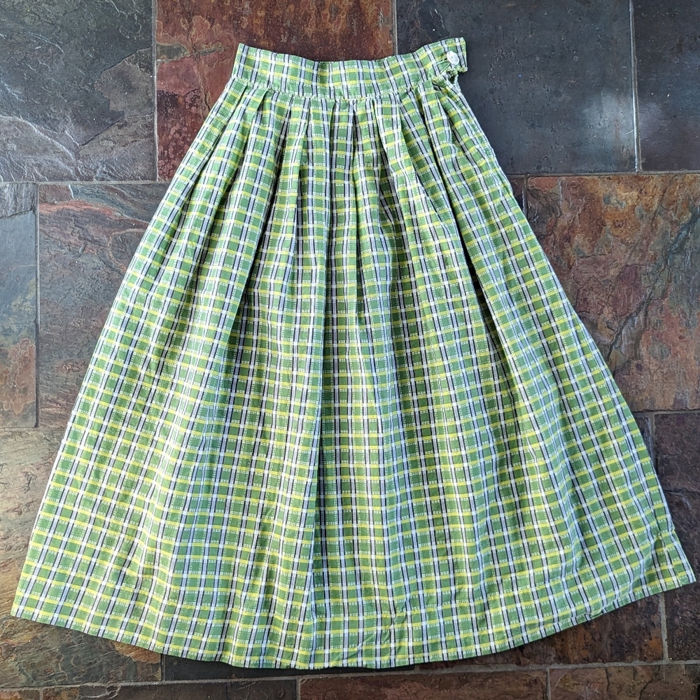GREEN PLAID cotton SKIRT 1950's vintage XS